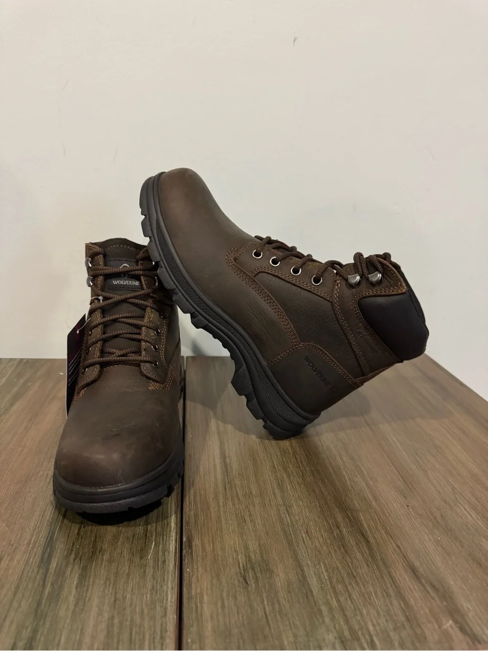 WOLVEVERINE CARLSBAD 6 IN SOFT TOE WATERPROOF MEN BOOTS